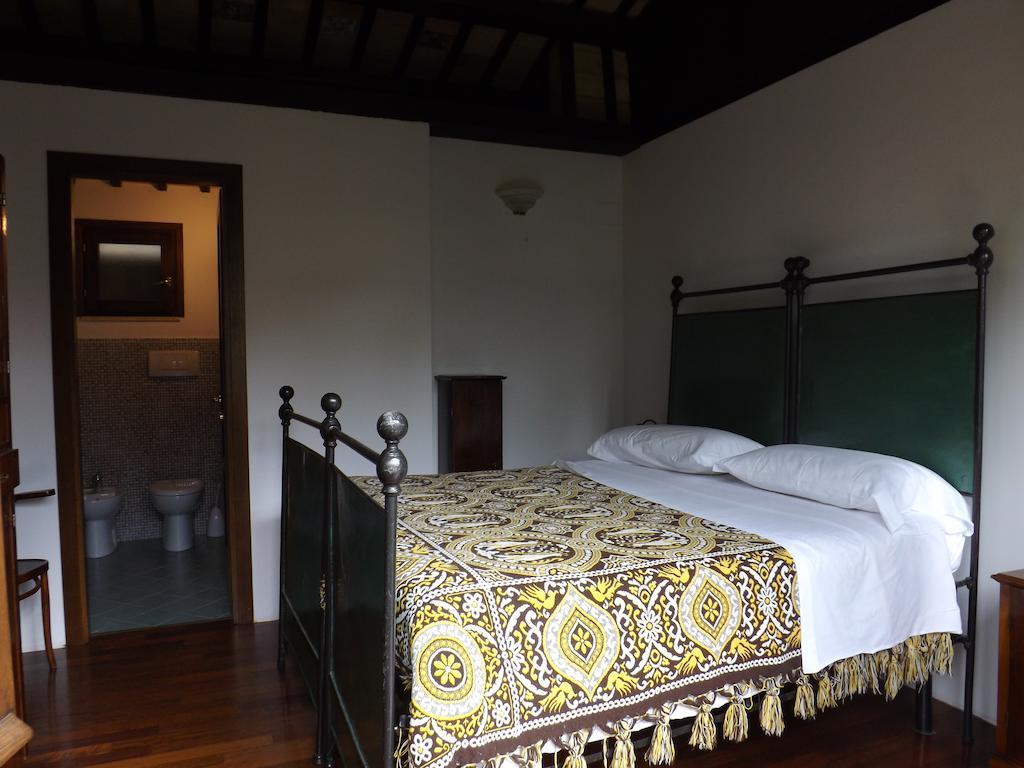 Agriturismo San Giovanni Ad Insulam Isola del Gran Sasso dʼItalia Oda fotoğraf